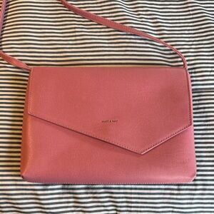 Brand New Matt and Nat Riya Vegan Clutch